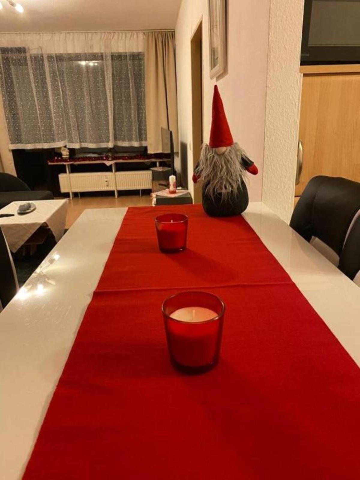 Schöne, möblierte Wohnung mit Balkon und Tiefgarage
