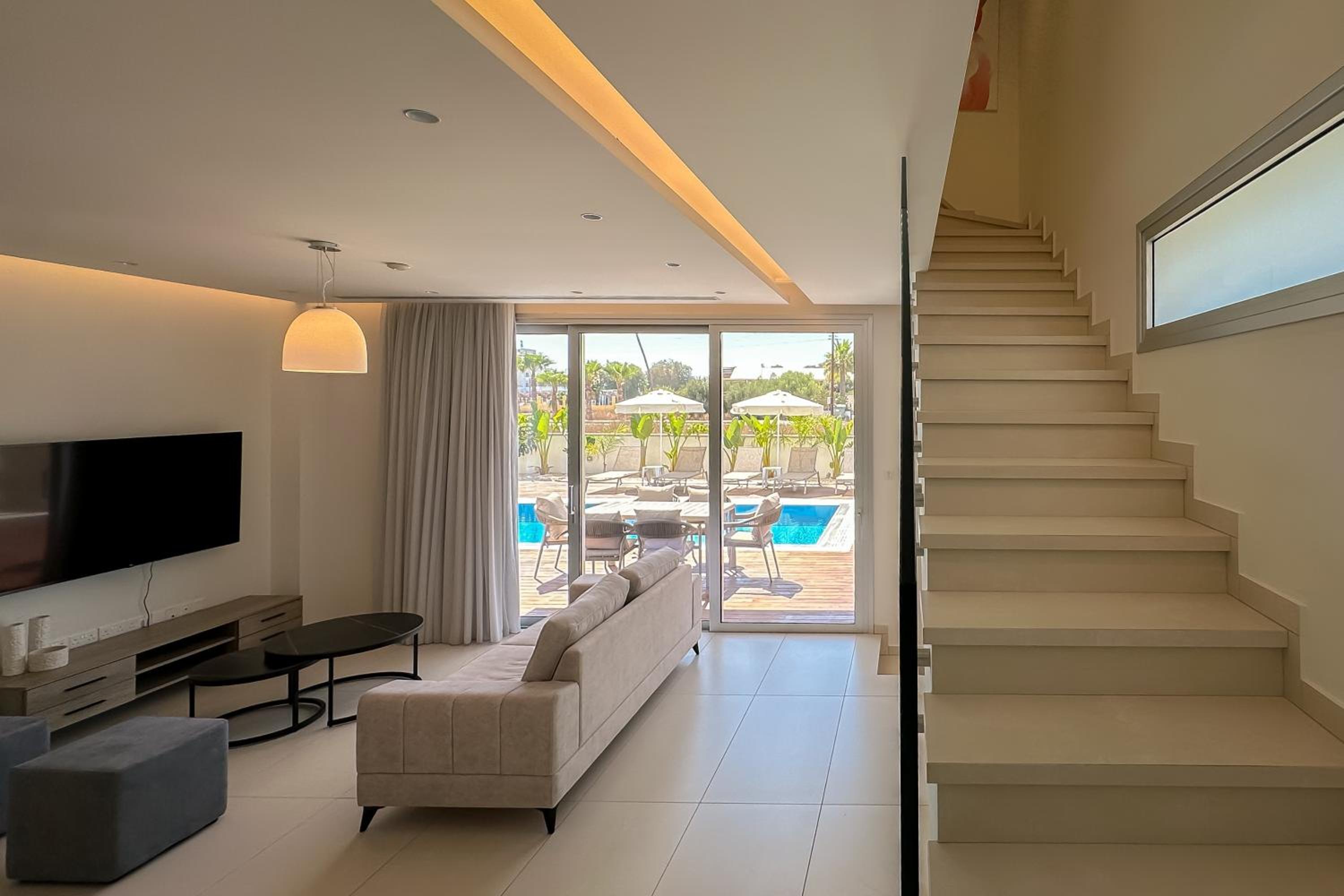 City Napa Seaview Villas