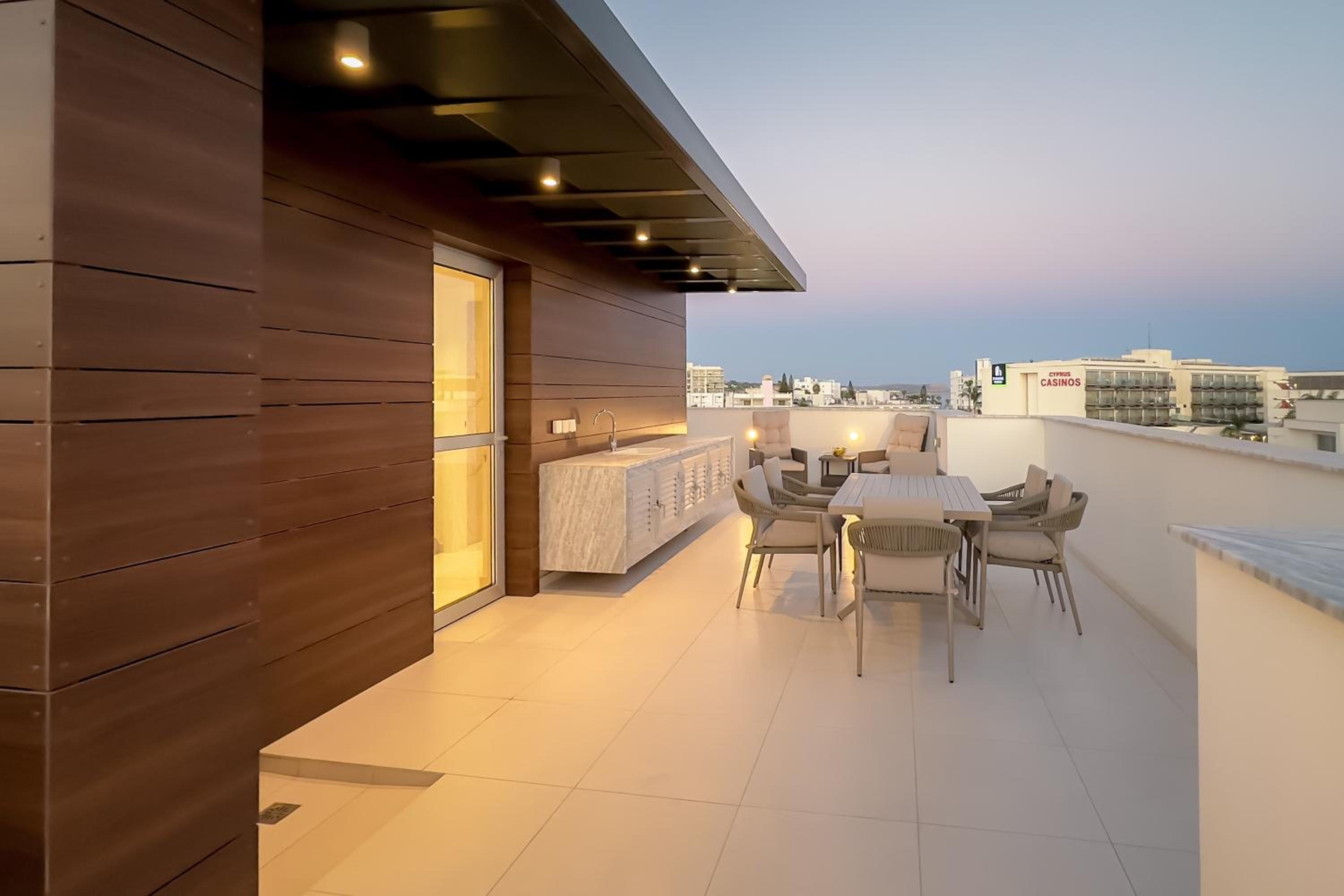 City Napa Seaview Villas