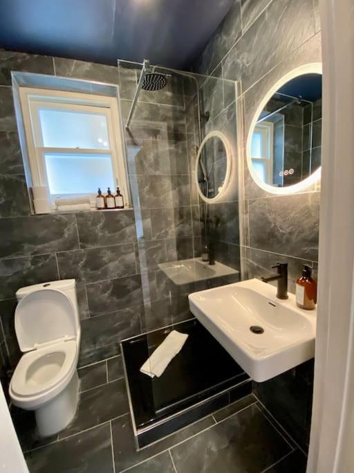 Studio for 3 near Regents Park n5