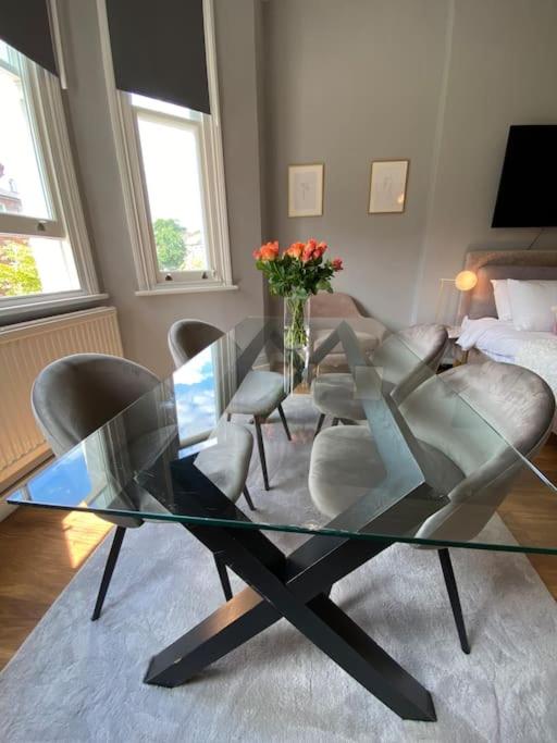 Studio for 3 near Regents Park n5