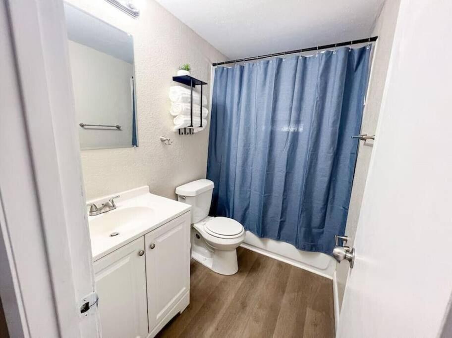 Charming home in Zephyrhills! view 2