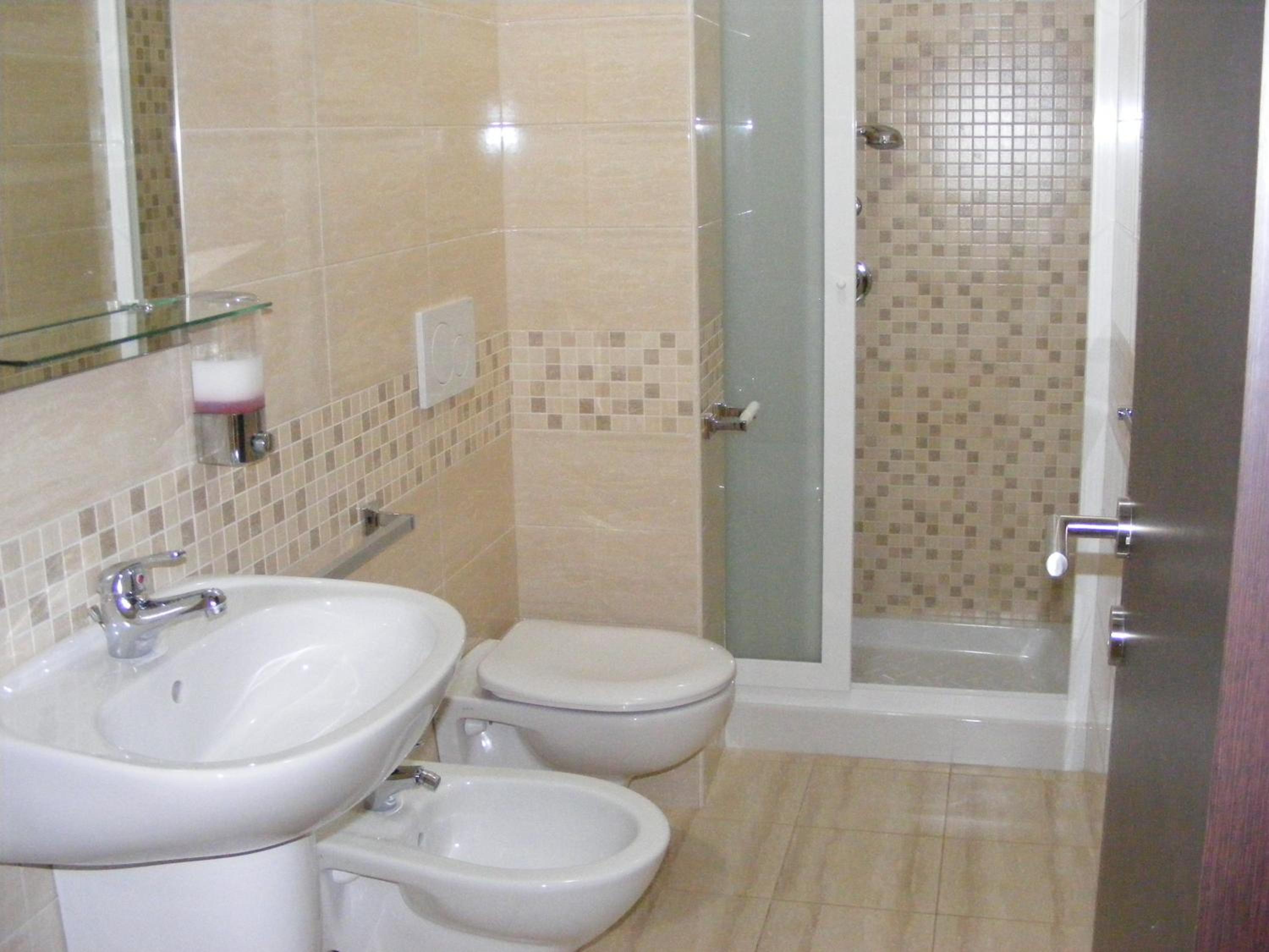 B&B FreeZone