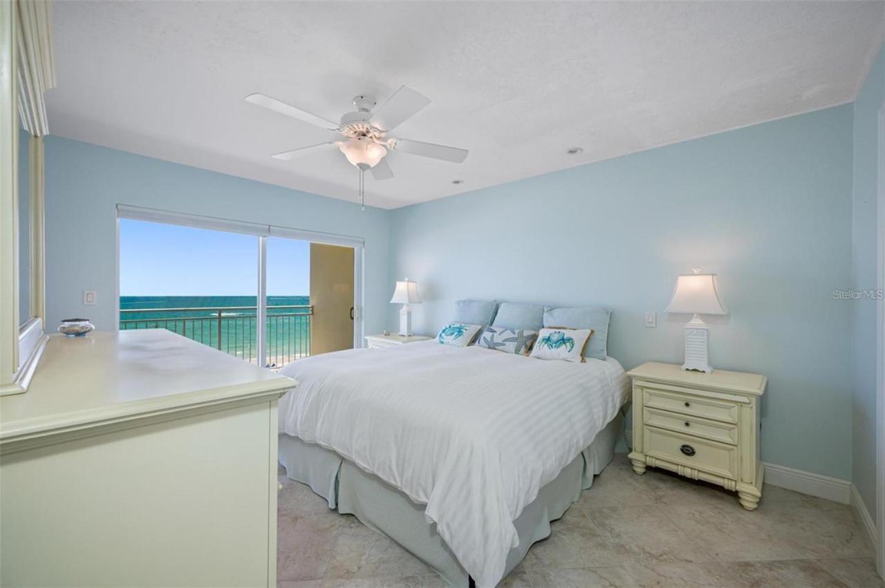 Oceanfront View of Madeira Beach, Steps to the Beach - Madeira Norte Condo view 4