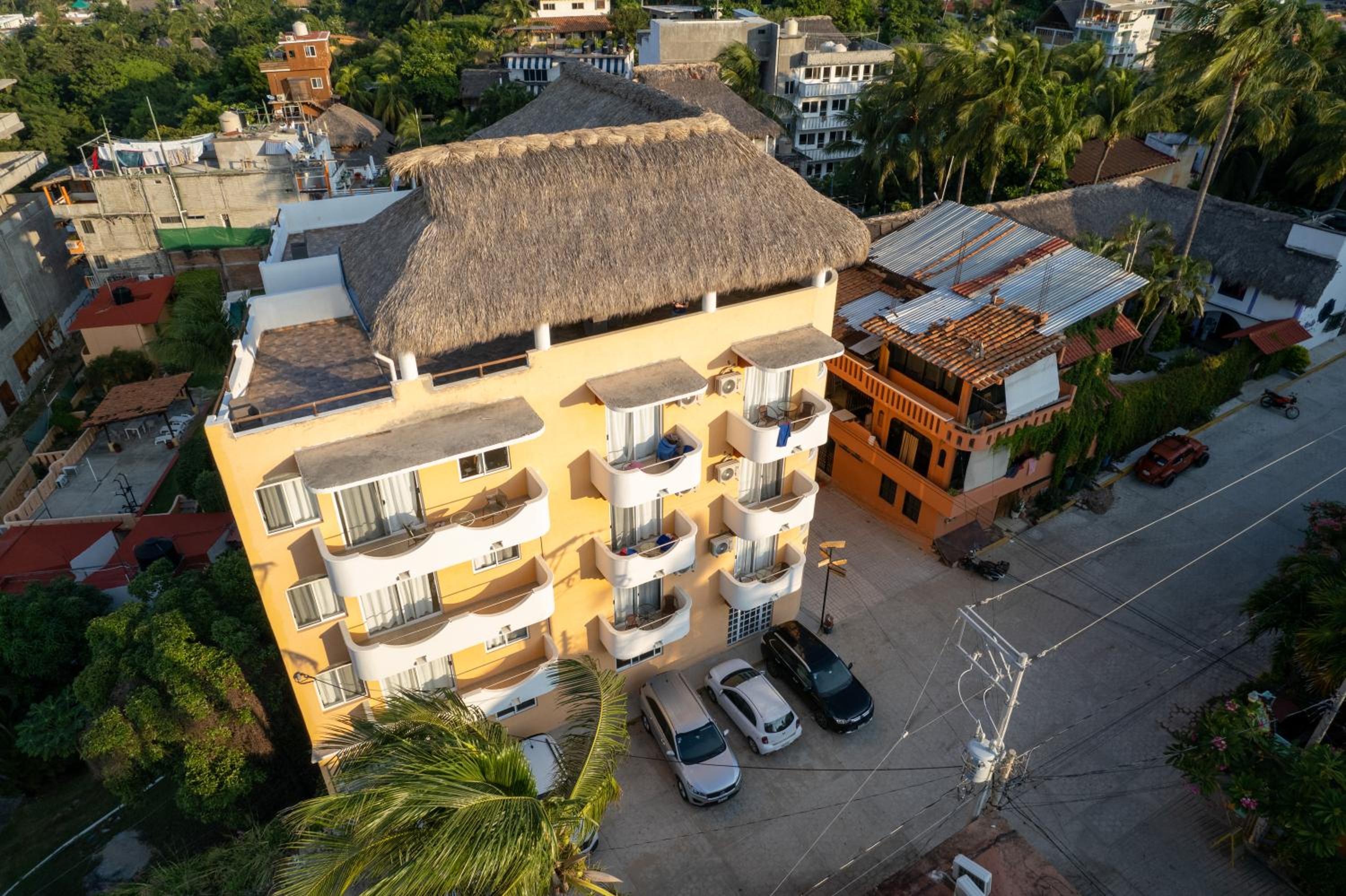 Hotel Grand Casalet - Image 1