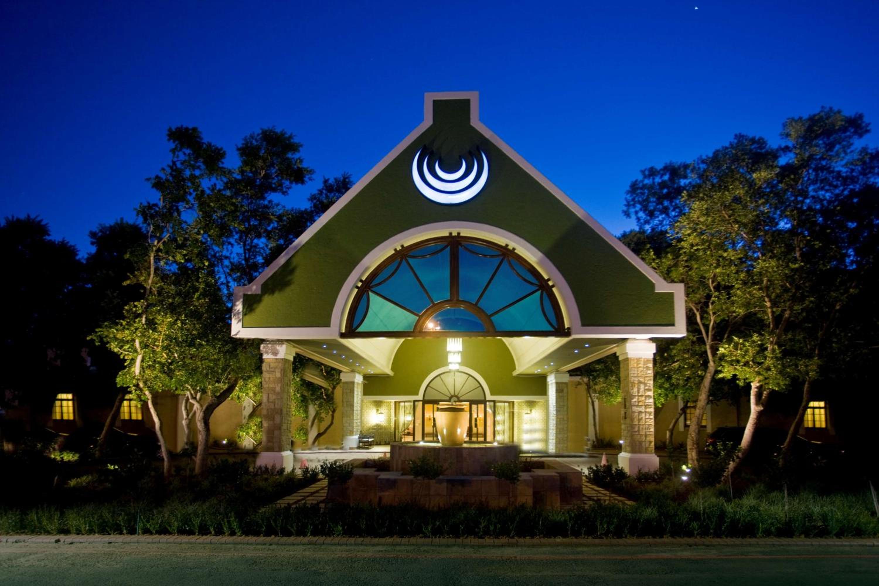 Hotel Southern Sun Bloemfontein - Image 1