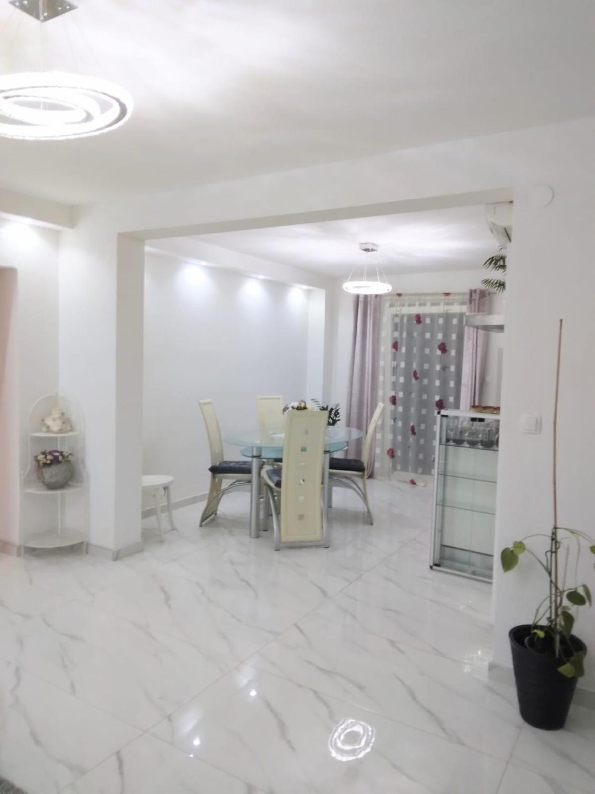 Apartmani Laštro