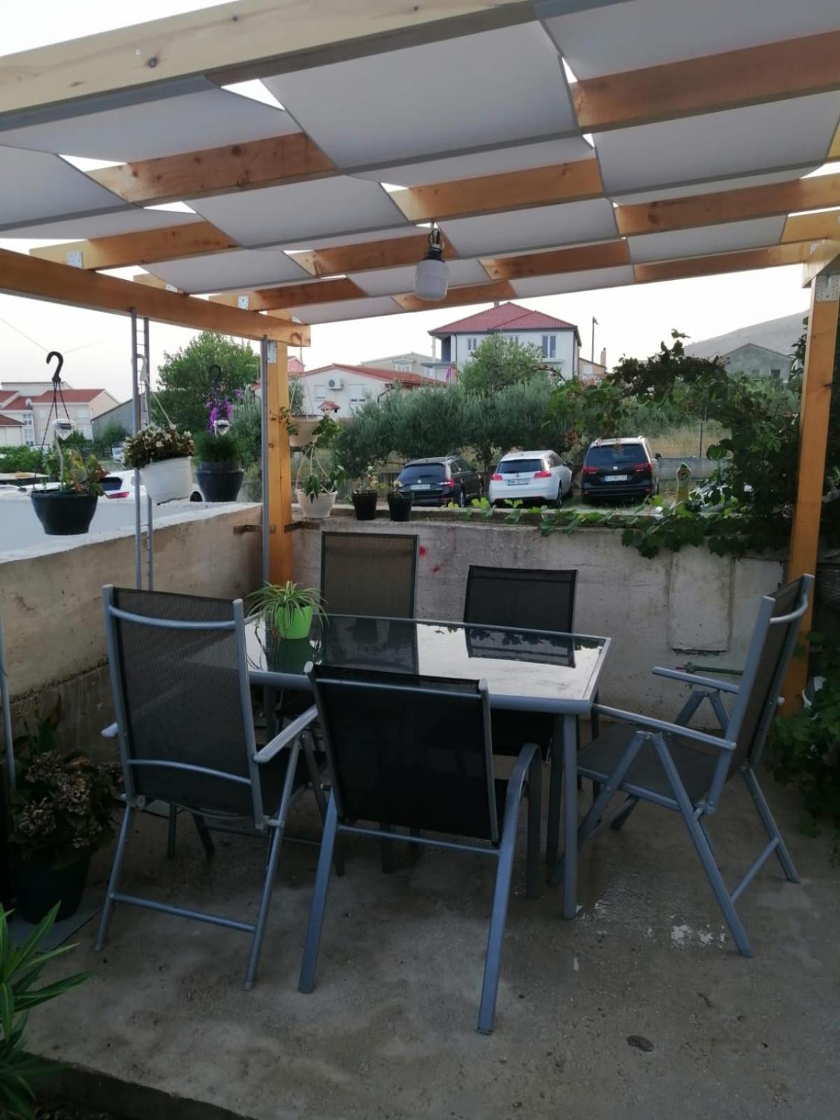 Apartmani Laštro