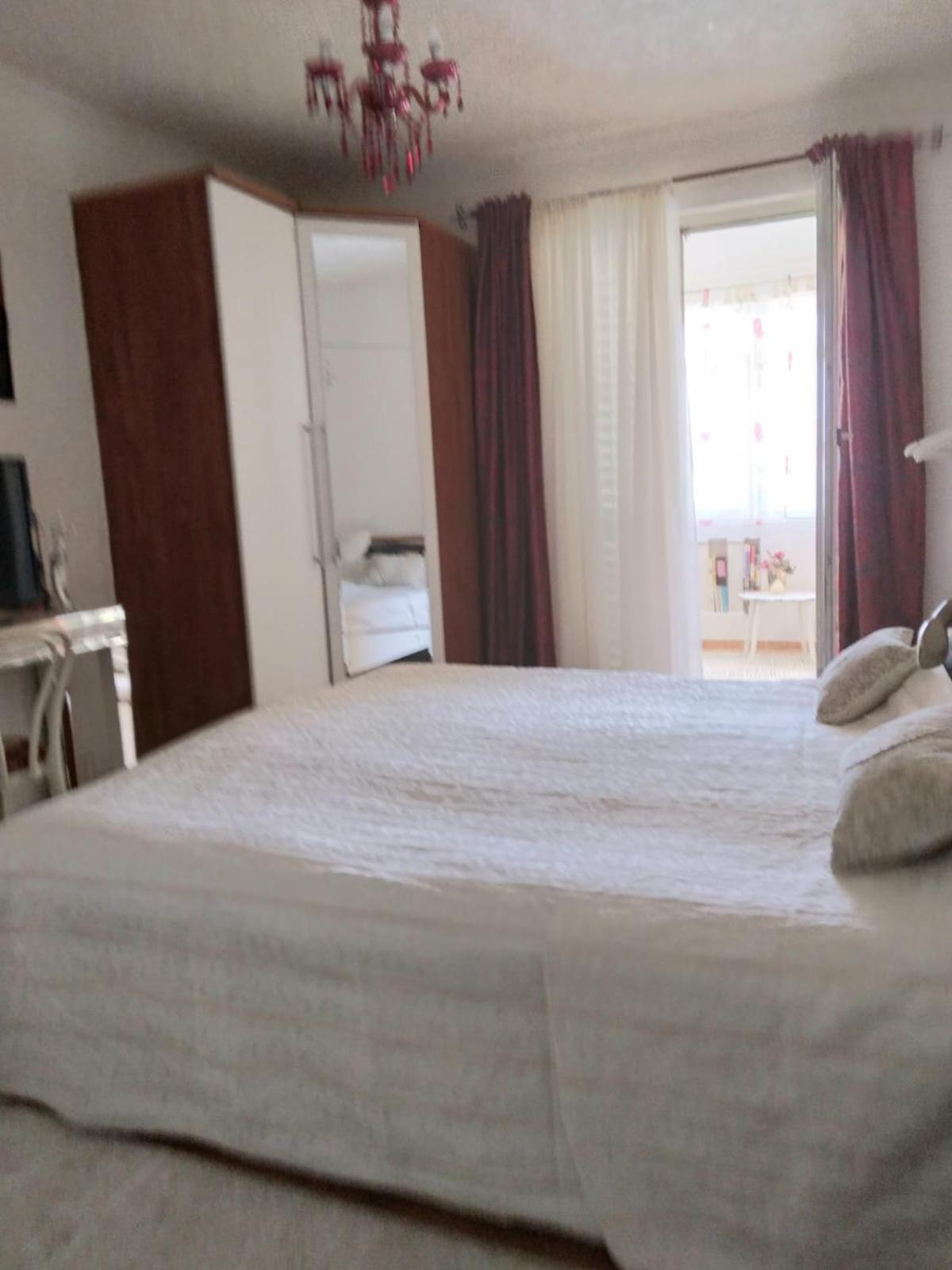 Apartmani Laštro