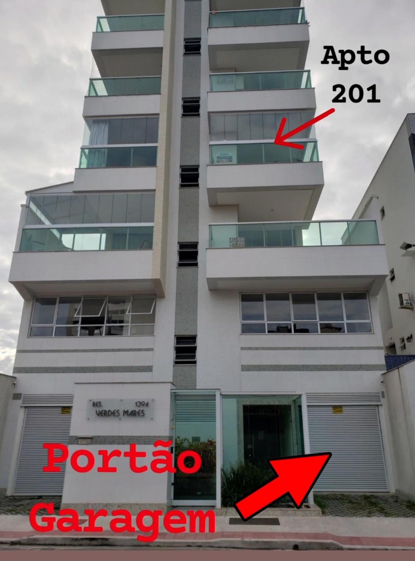 APTO 2 QUARTOS GUARAPARI