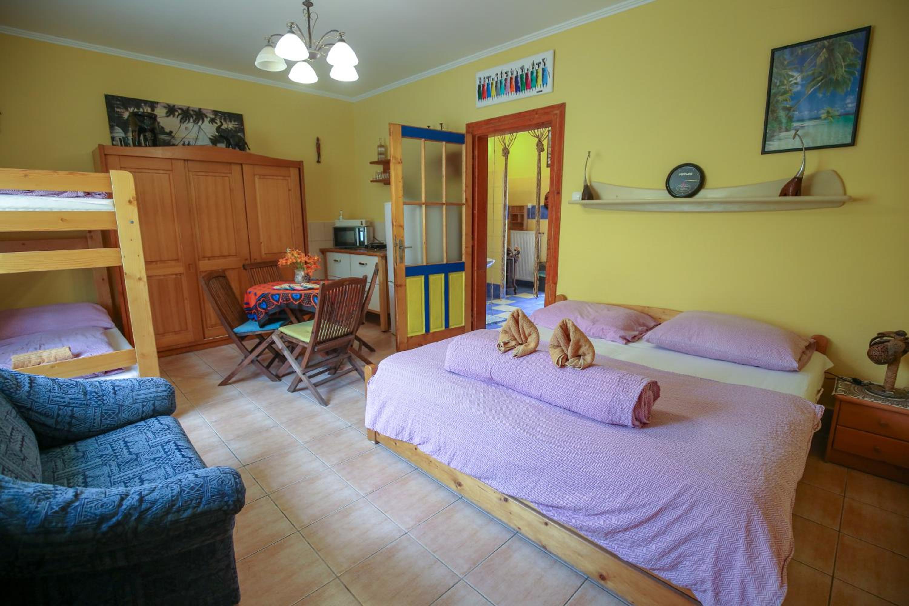 Photo 42