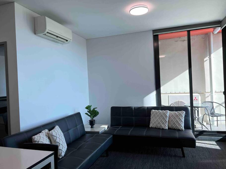 2BR entire apt City central