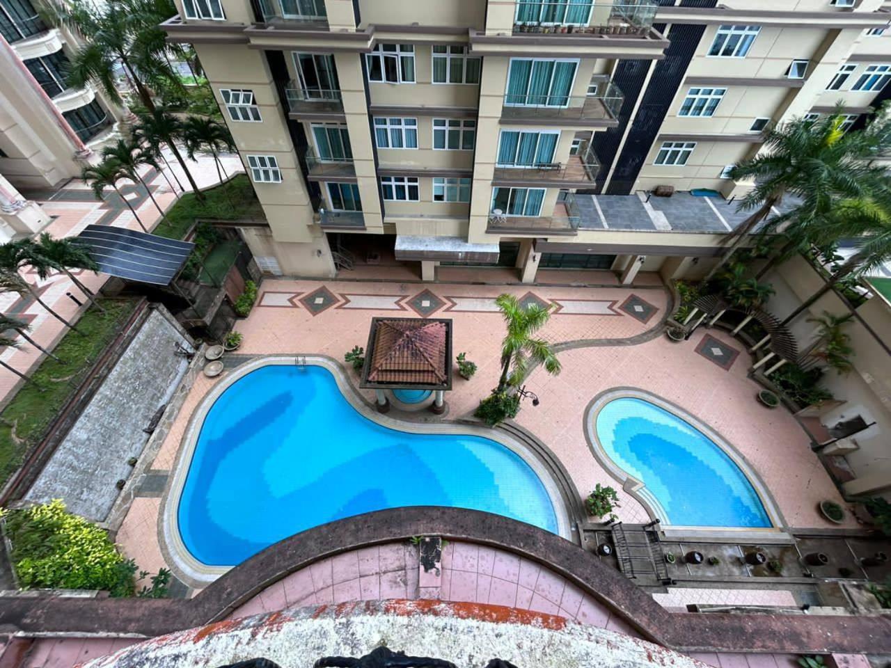 Jeff and Ricky Homestay 7 @Riverine Emerald view 5