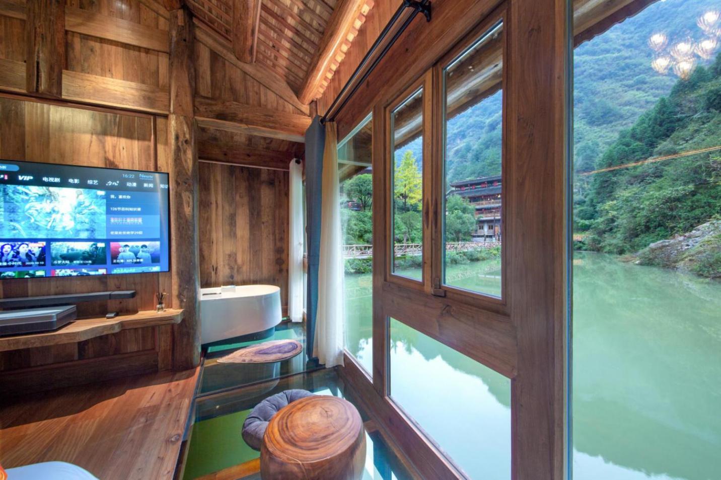 Homestead Hideaway