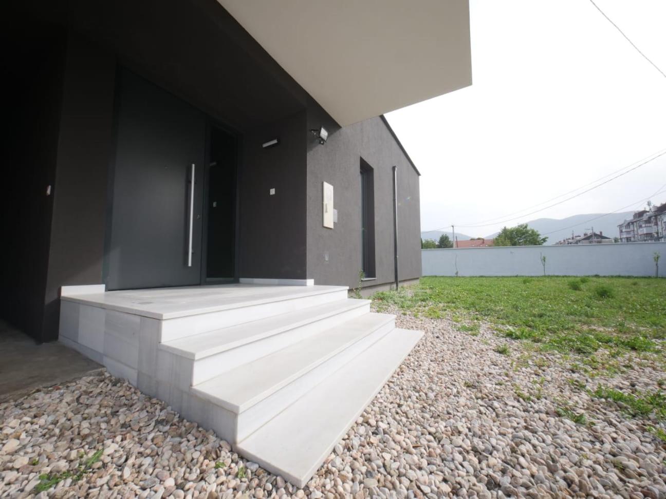 Villa AURORA