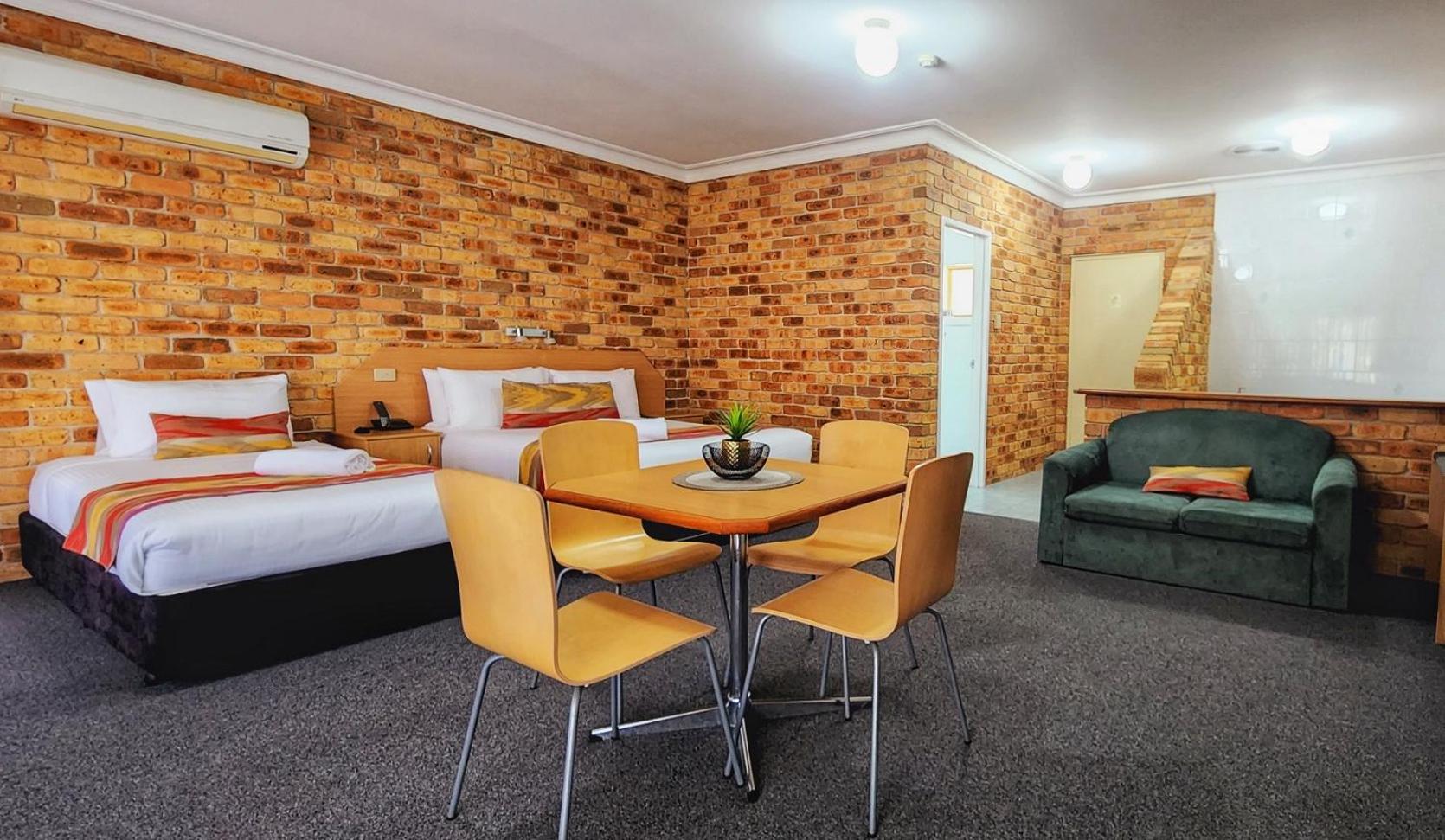 Golf Club Motor Inn Wingham