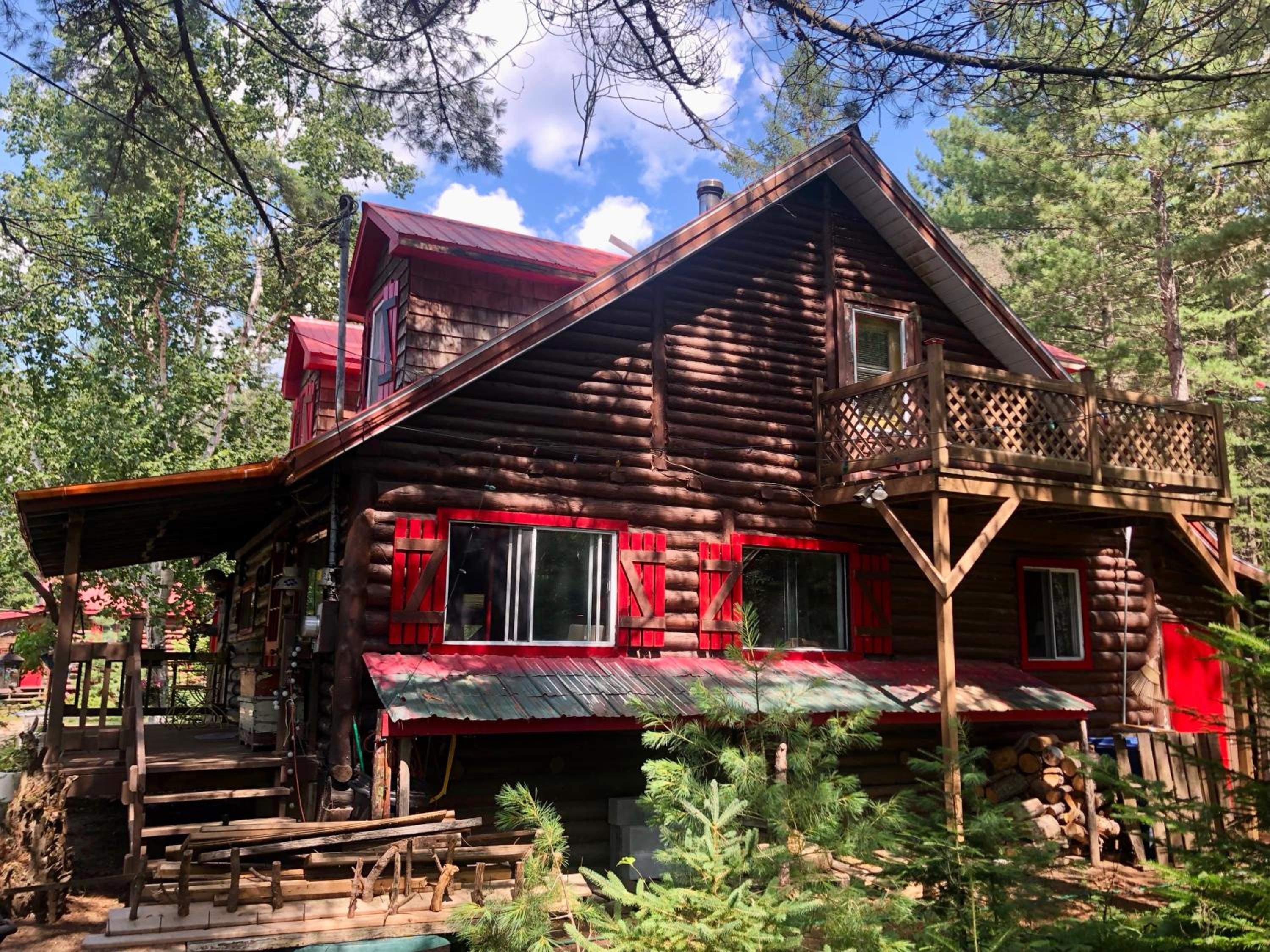 Chalet en bois rond Mauricie