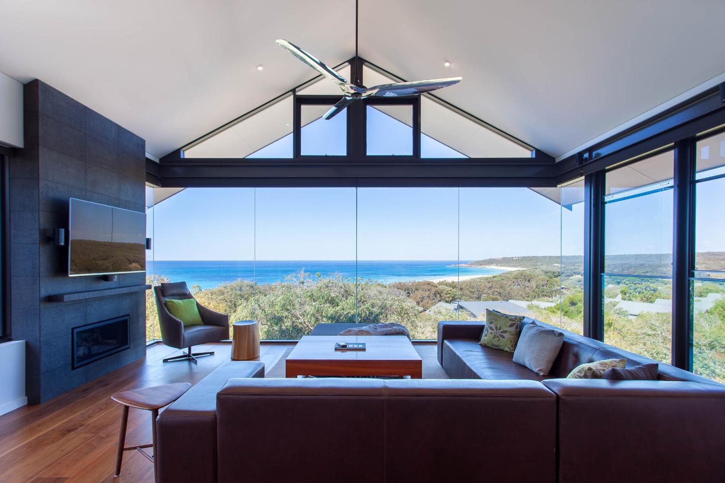 Panorama I Private Properties
