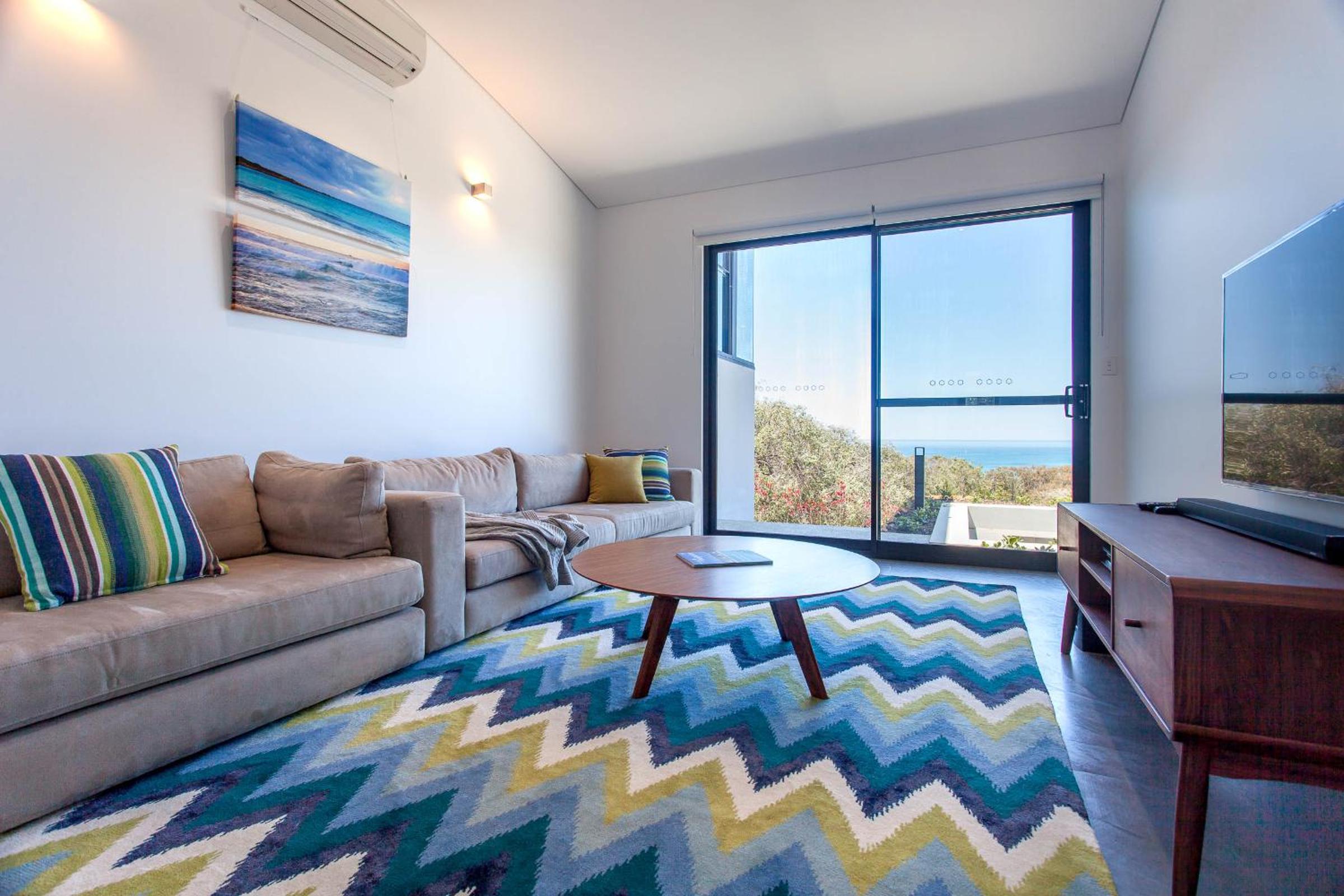 Panorama I Private Properties