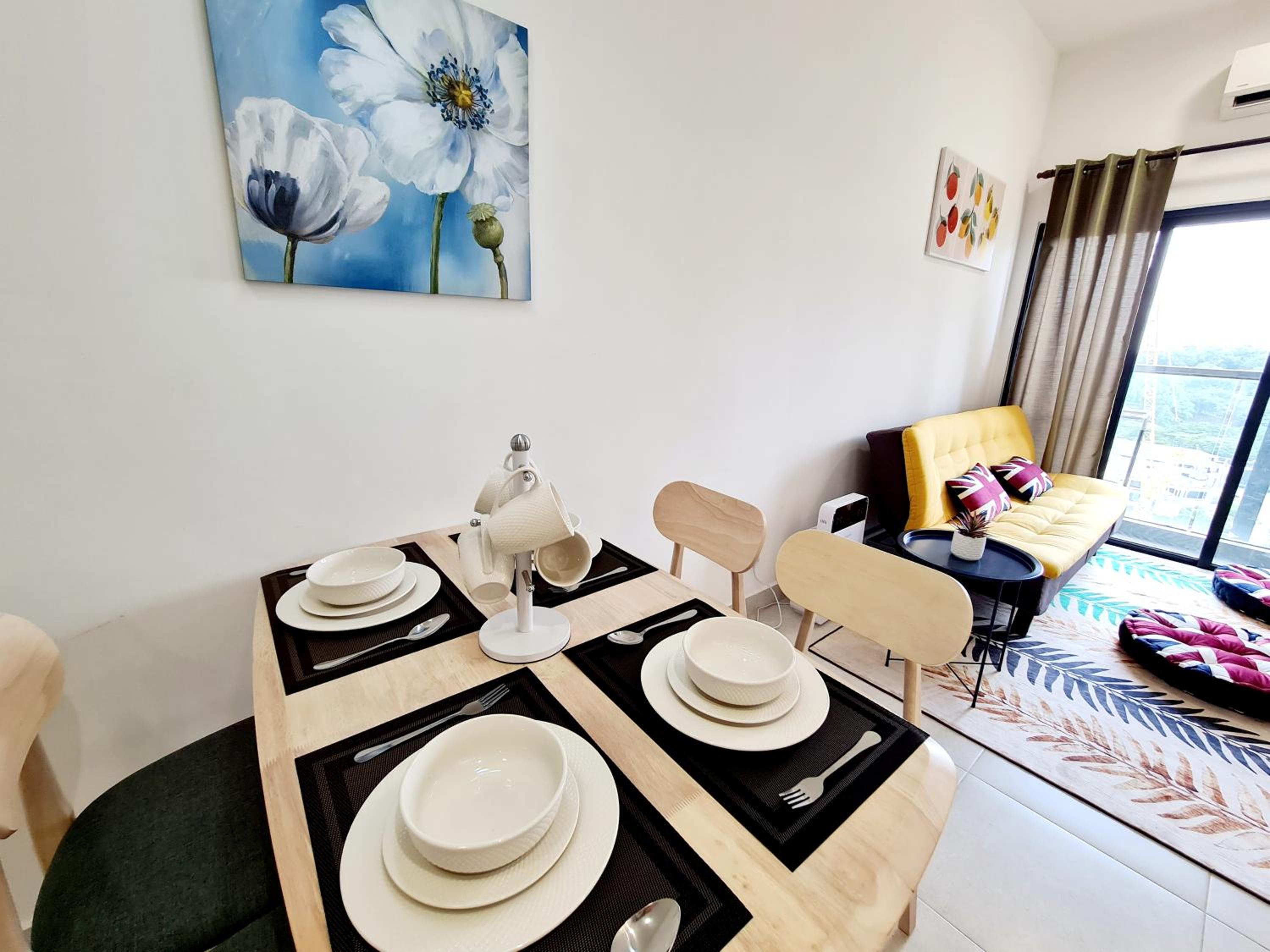Comfy 6 Guest 2 Rooms VIM3 ISP School, Desa Parkcity, One Utama, Bandar Menjalara, Kepong, Sri Damansara, Mutiara Damansara, Damansara Perdana, Kota Damans