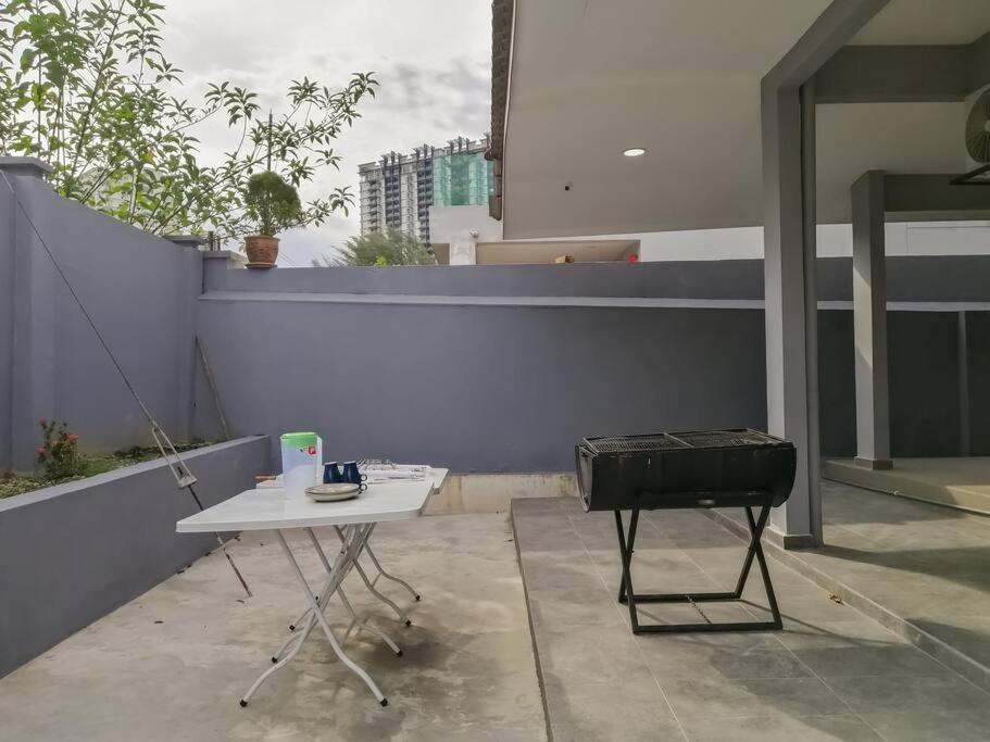 The 29 Bungalow Setapak KL by Manhattan Group