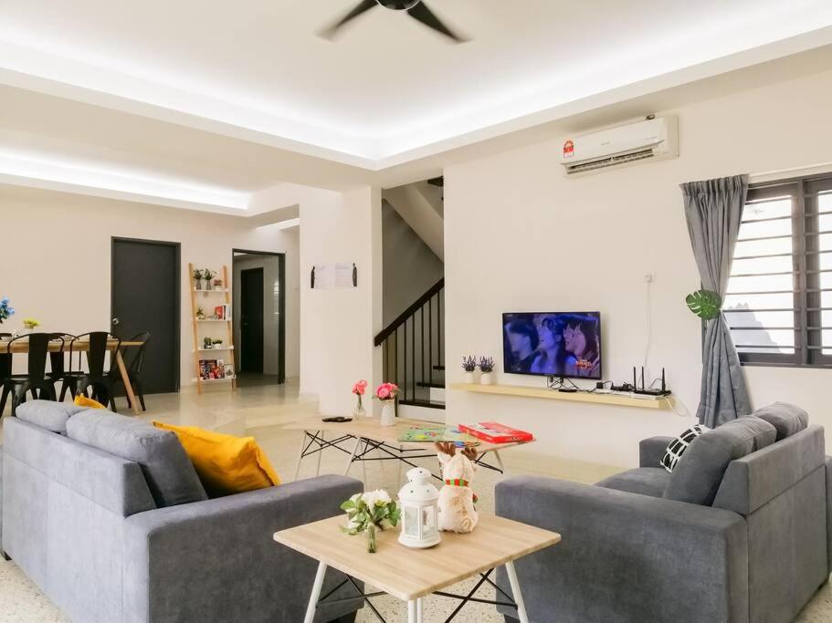The 29 Bungalow Setapak KL by Manhattan Group