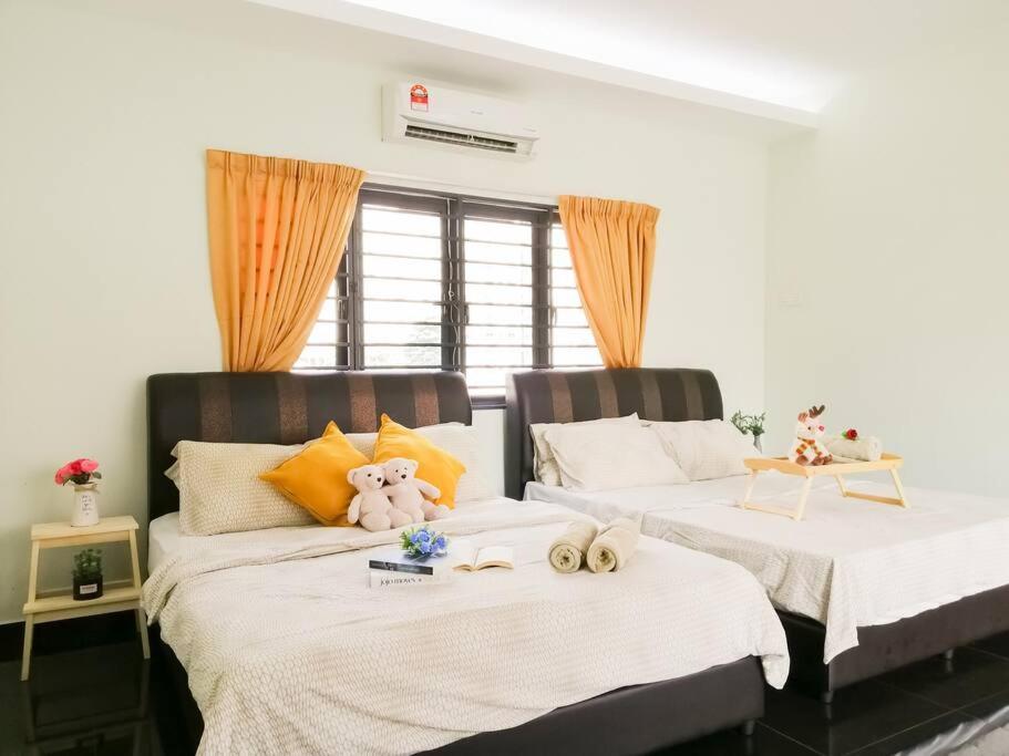 The 29 Bungalow Setapak KL by Manhattan Group