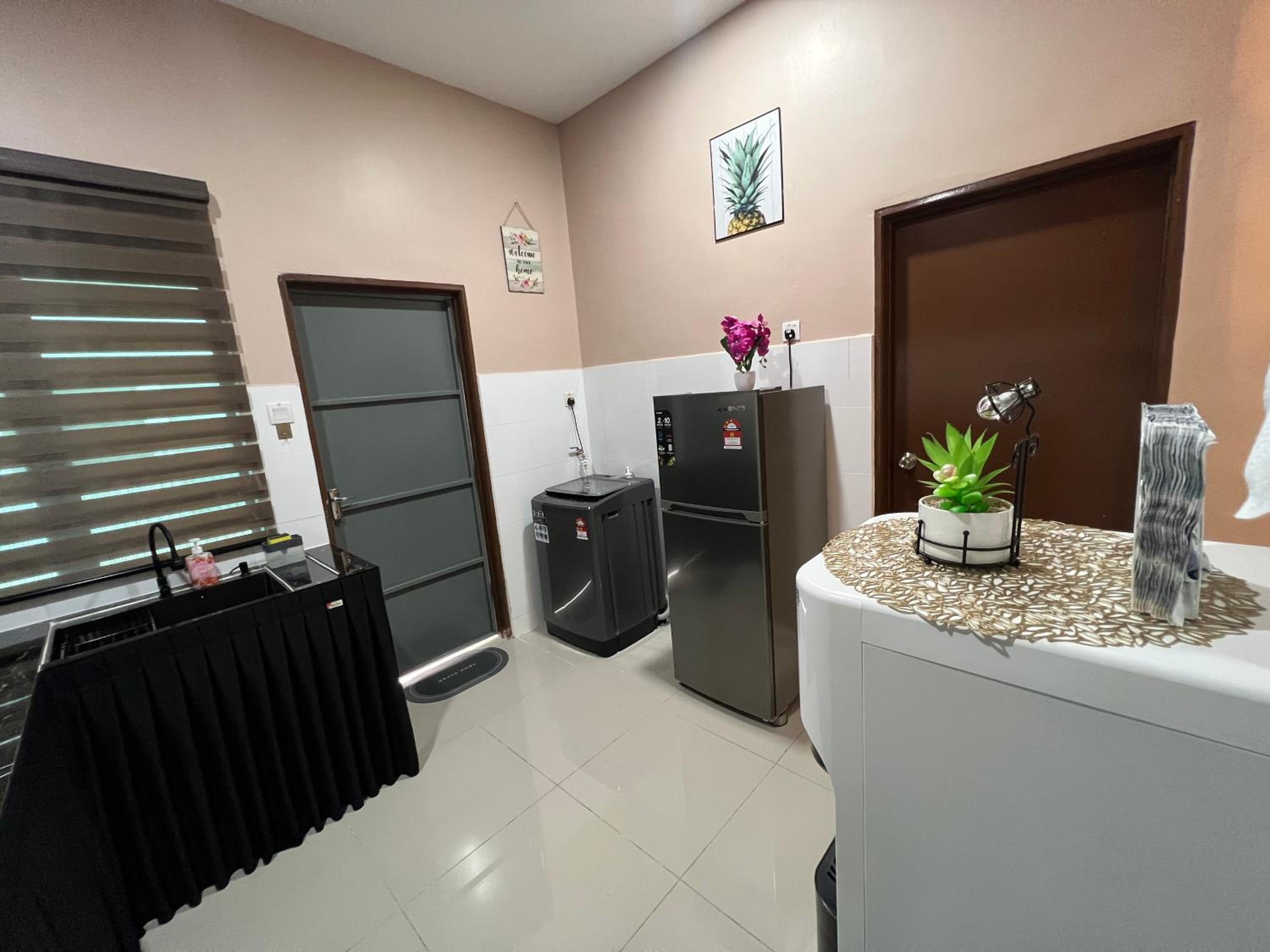 Kayangan Homestay Kuantan MUSL!M Only photo 8