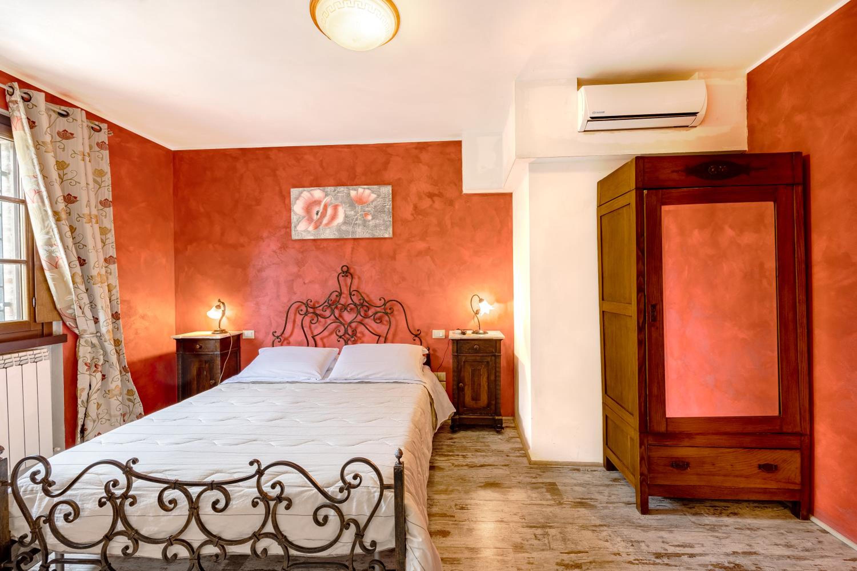 Villa San Martino - Happy Rentals view 3
