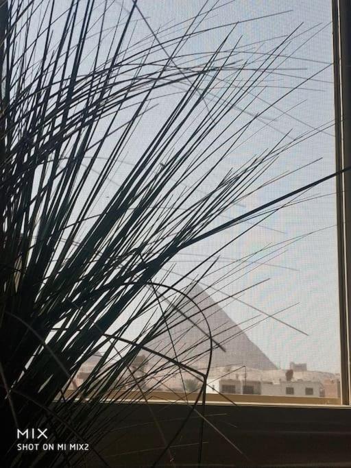 Magical Pyramids View Apartment