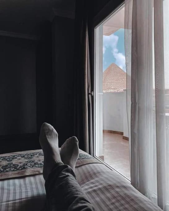 Magical Pyramids View Apartment