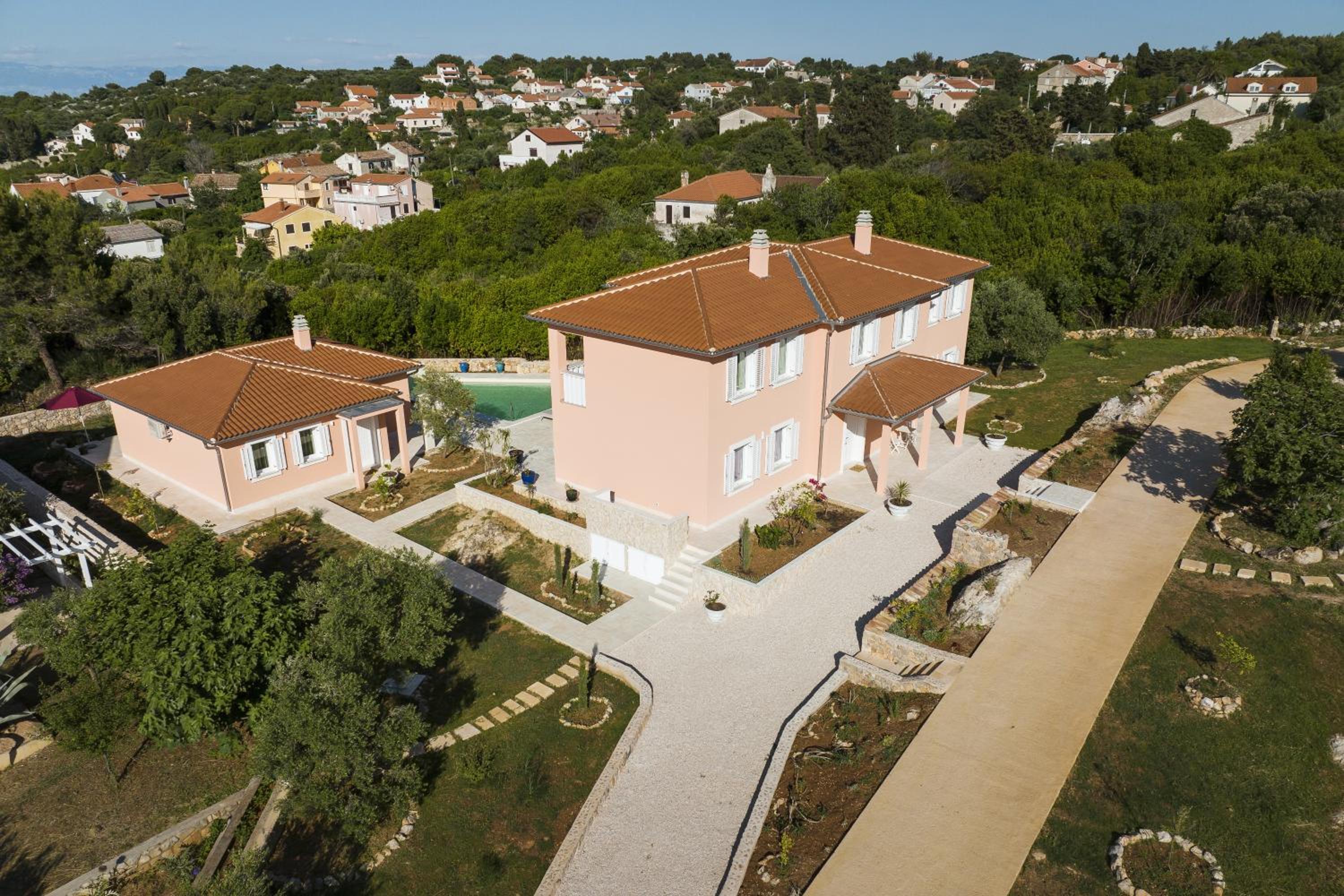 Giardin Retreat