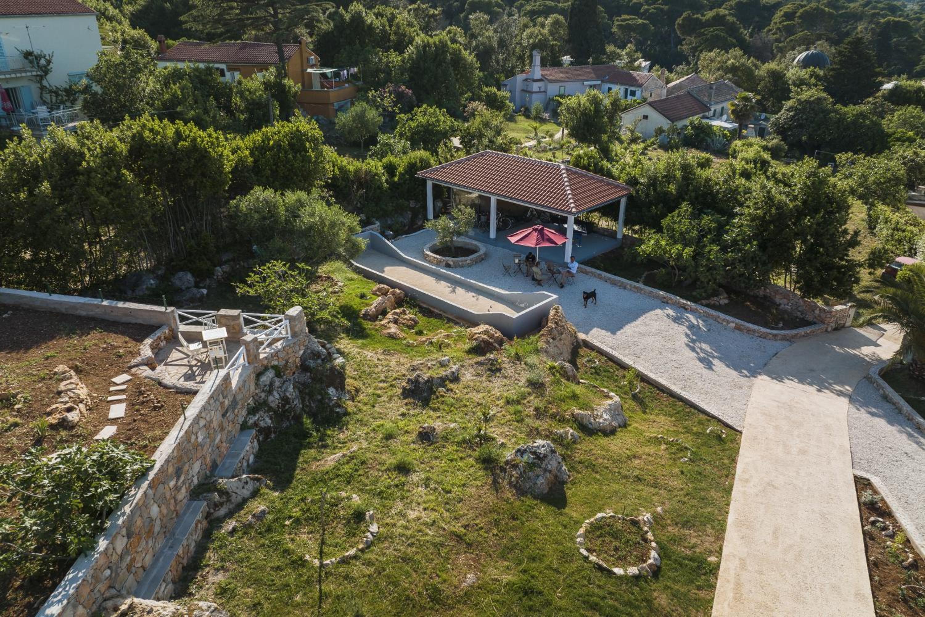 Giardin Retreat