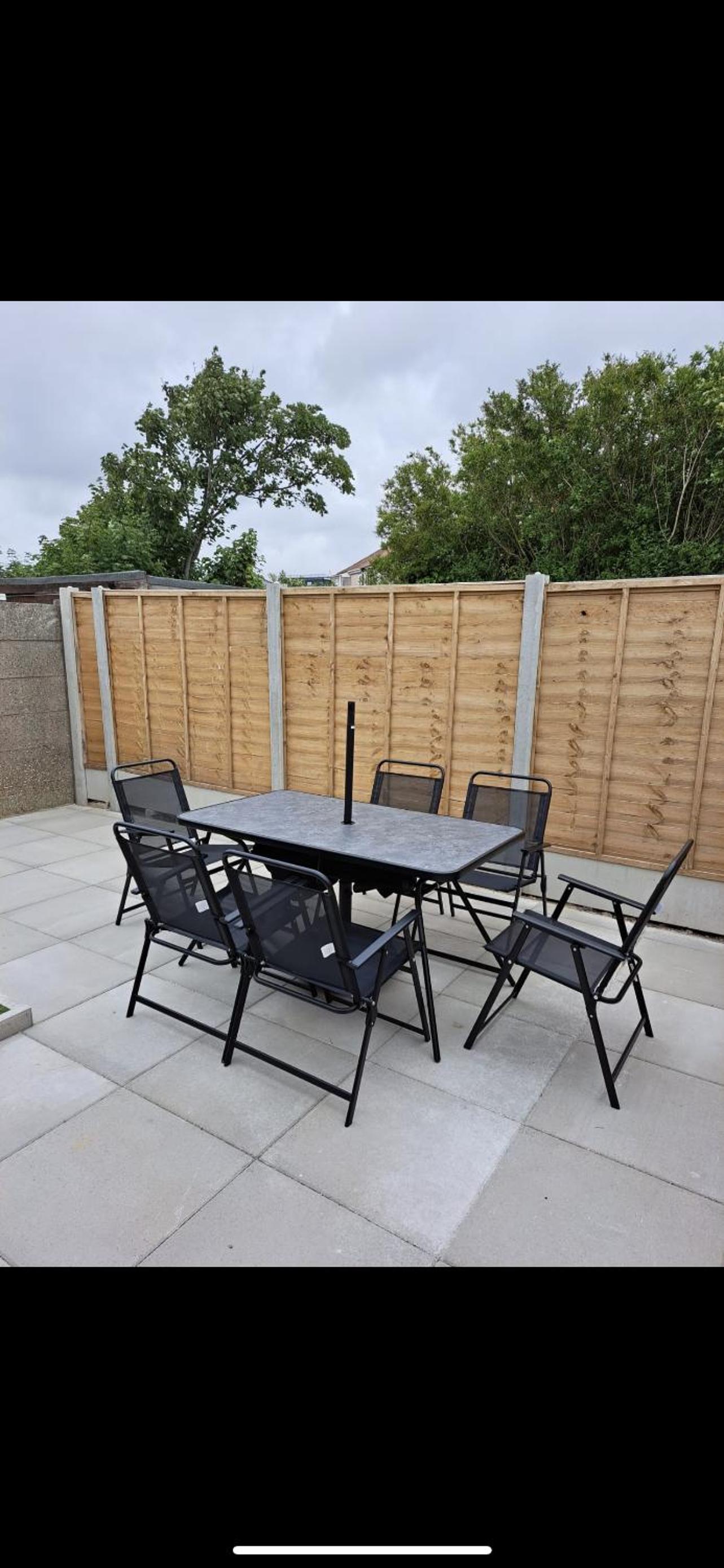 Wave Stays - Ground Floor Apartment - Outside Seating Area view 2