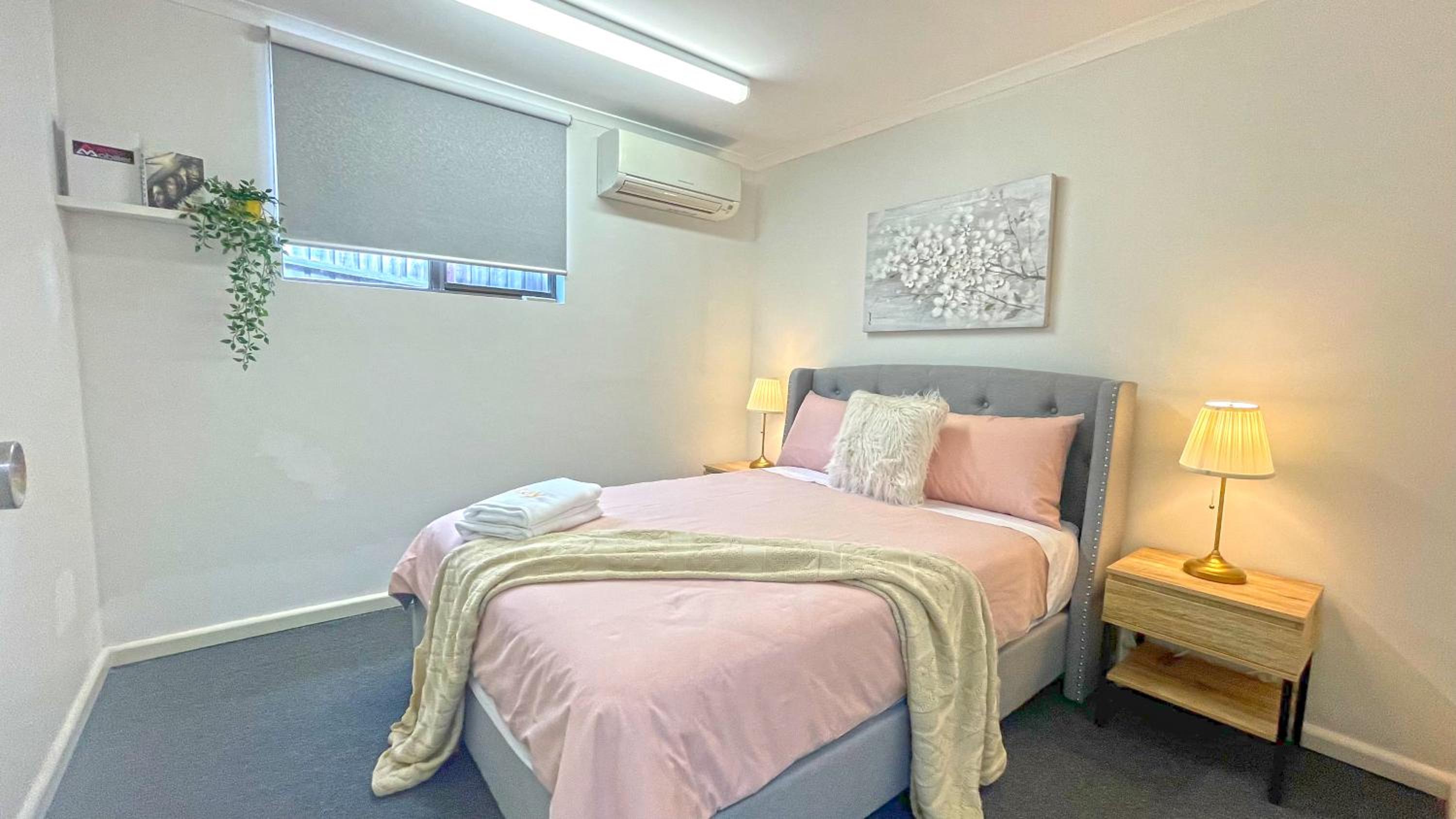 Pet Friendly Well-appointed 3BM Retreat Parking Netflix