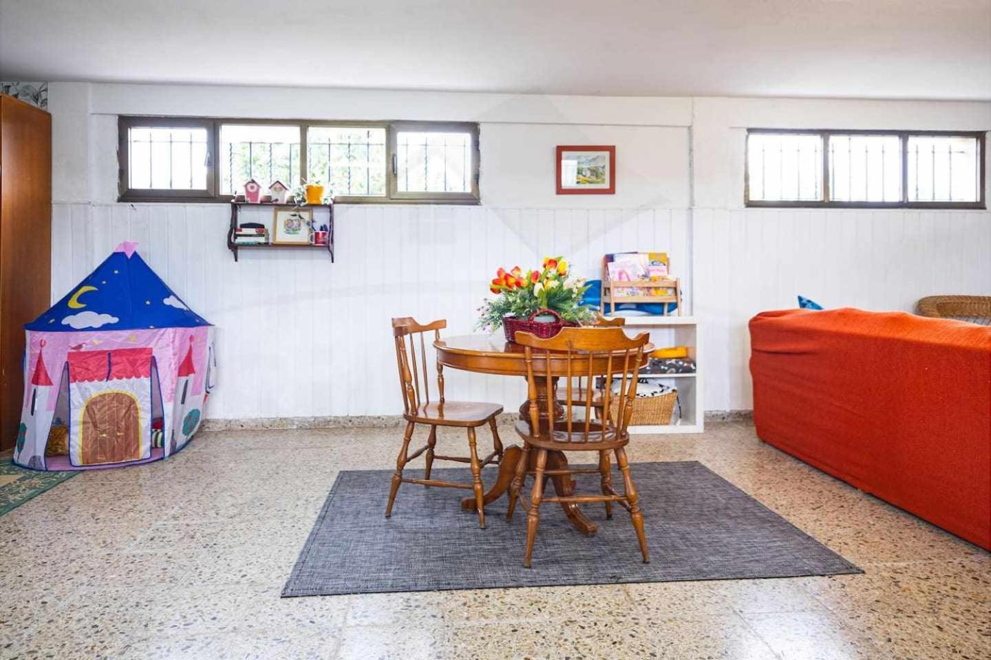 La Huertina De Granda