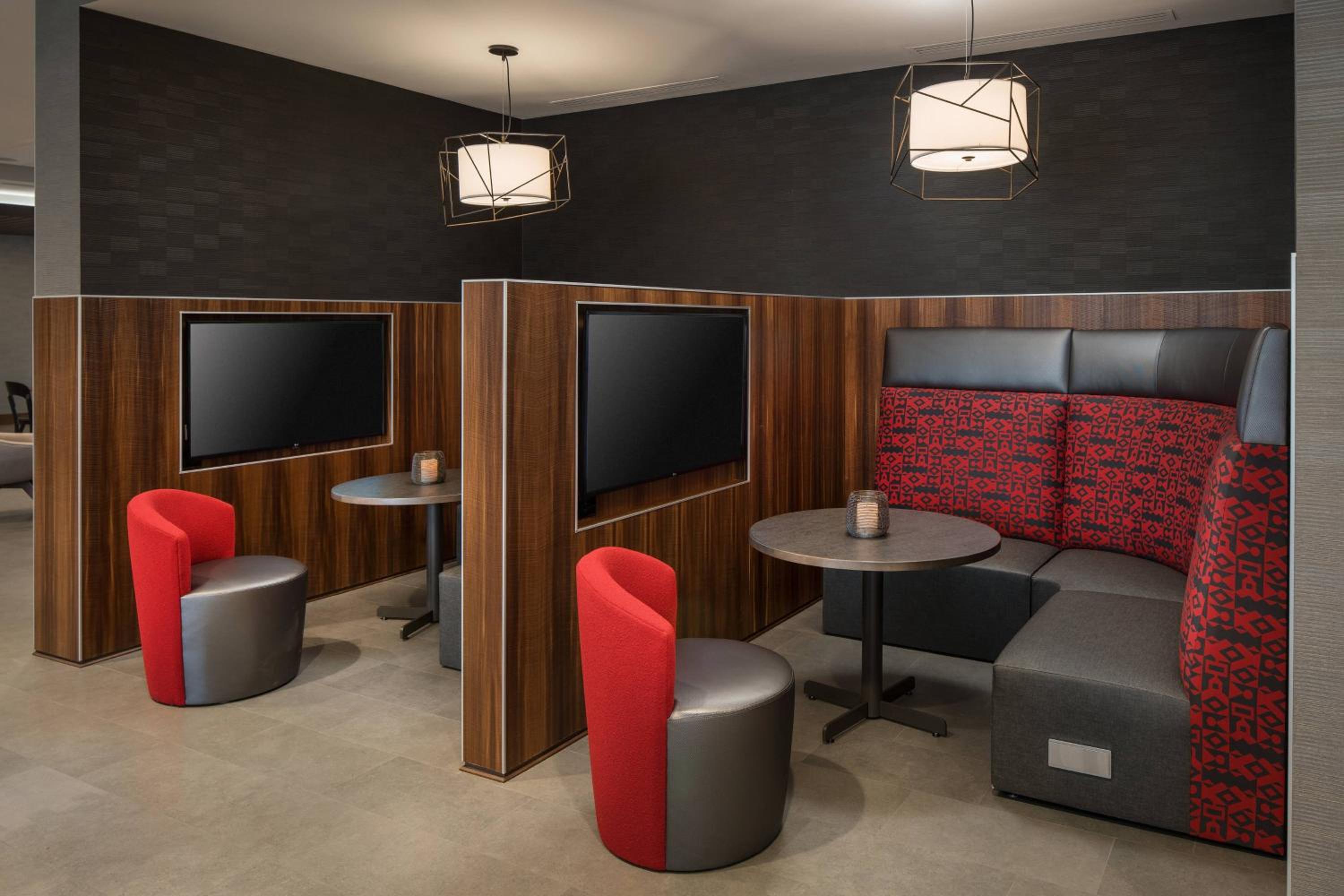 Courtyard by Marriott Pullman - Property Image 10