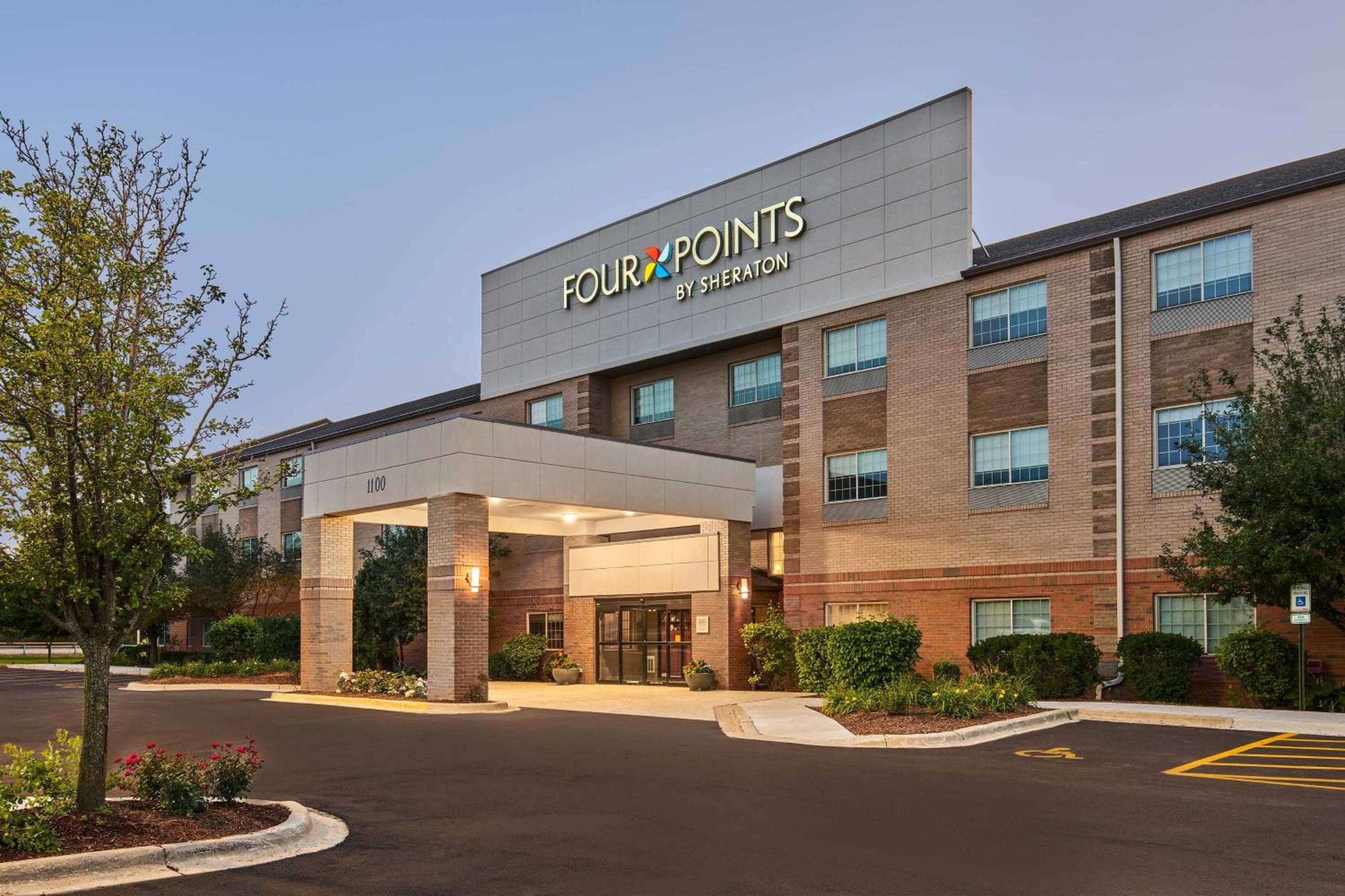 Schaumburg Vacations - Four Points by Sheraton Chicago Schaumburg - Property Image 25