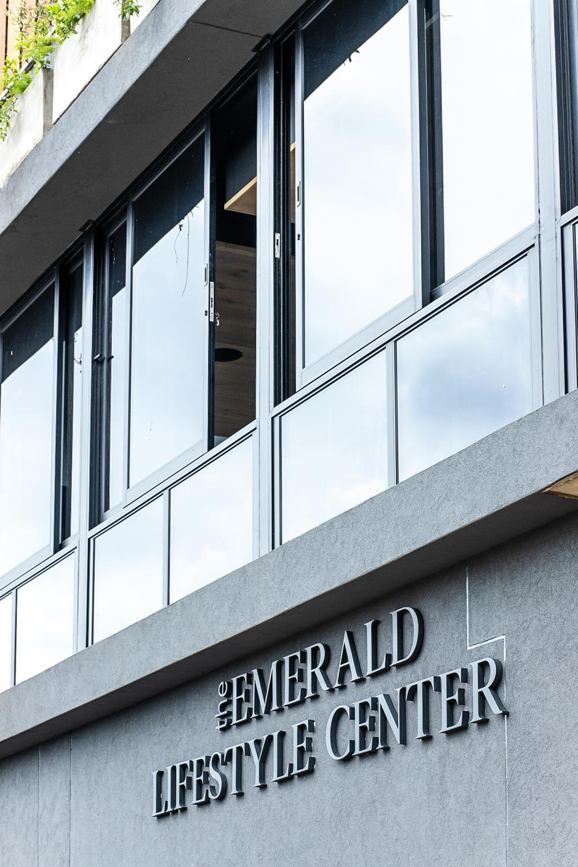 The Emerald 42