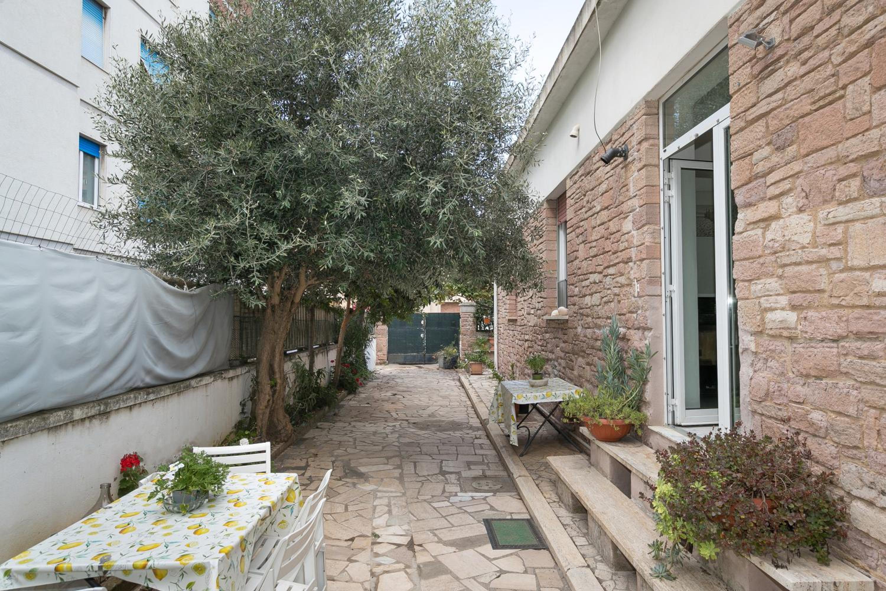 Appartamento con Giardino a due passi dal mare view 5