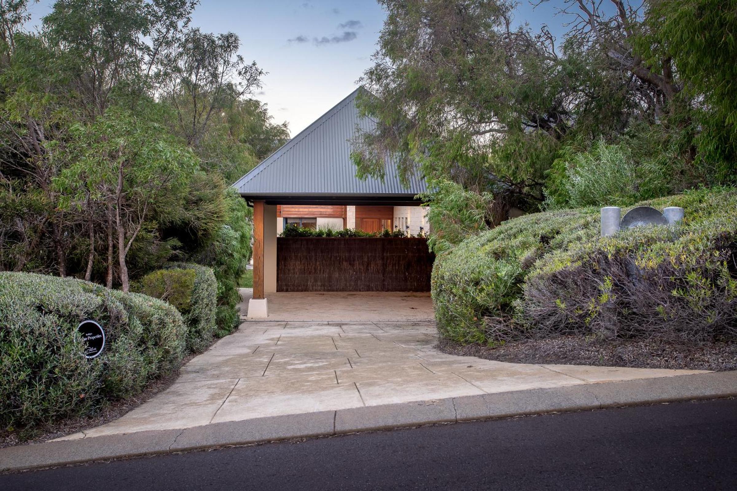 Indigo I Private Properties