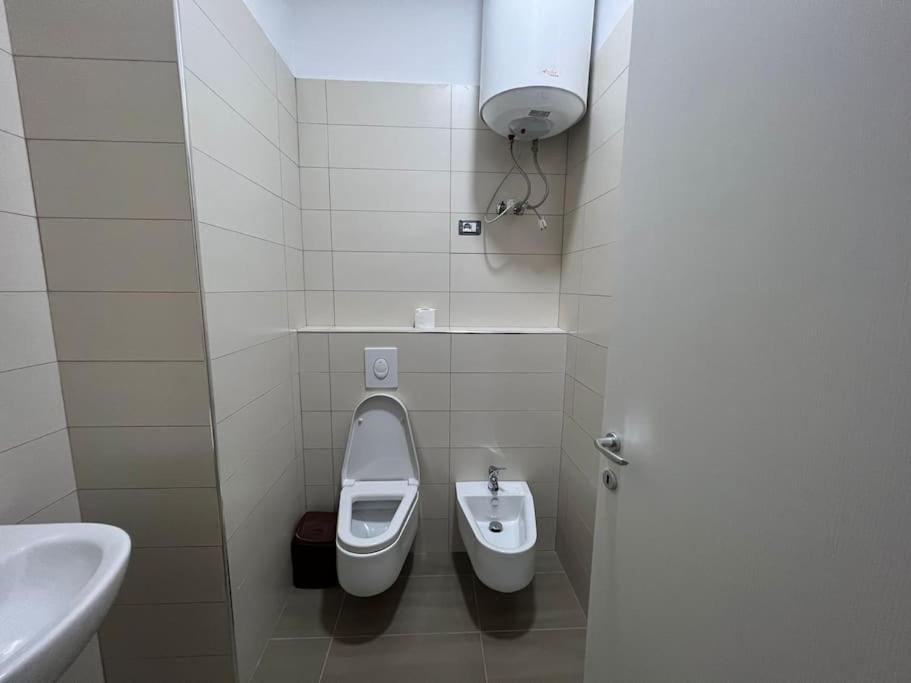 Thyamis Apartment