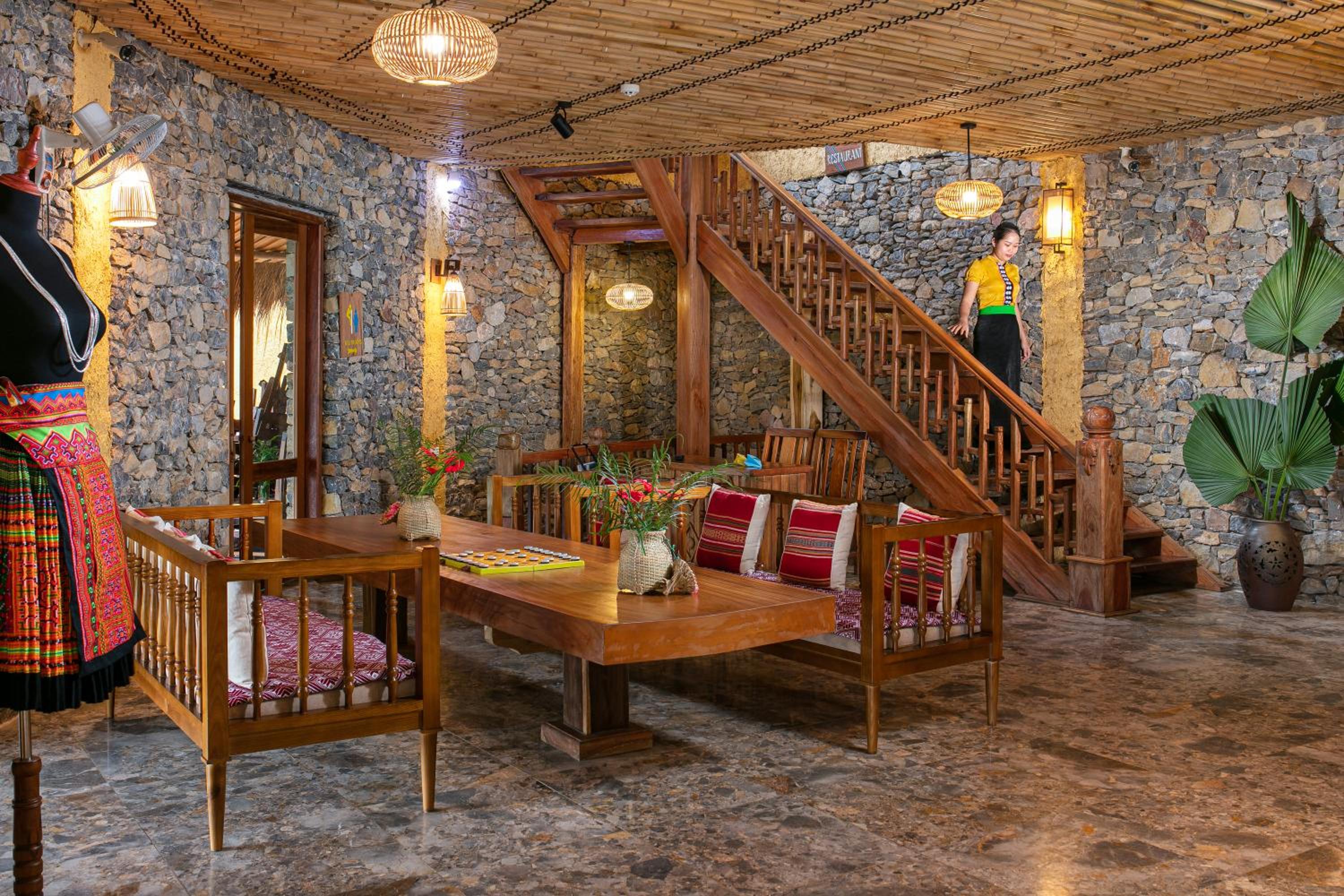 Mai Chau Hideaway Lake Resort