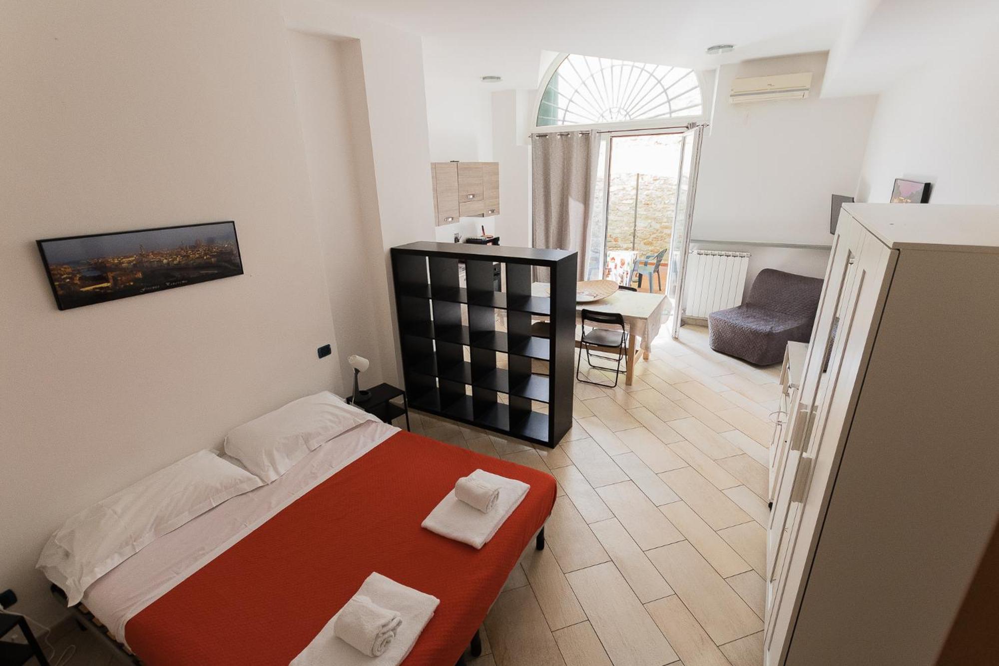 Amalia Apartment Via La Farina
