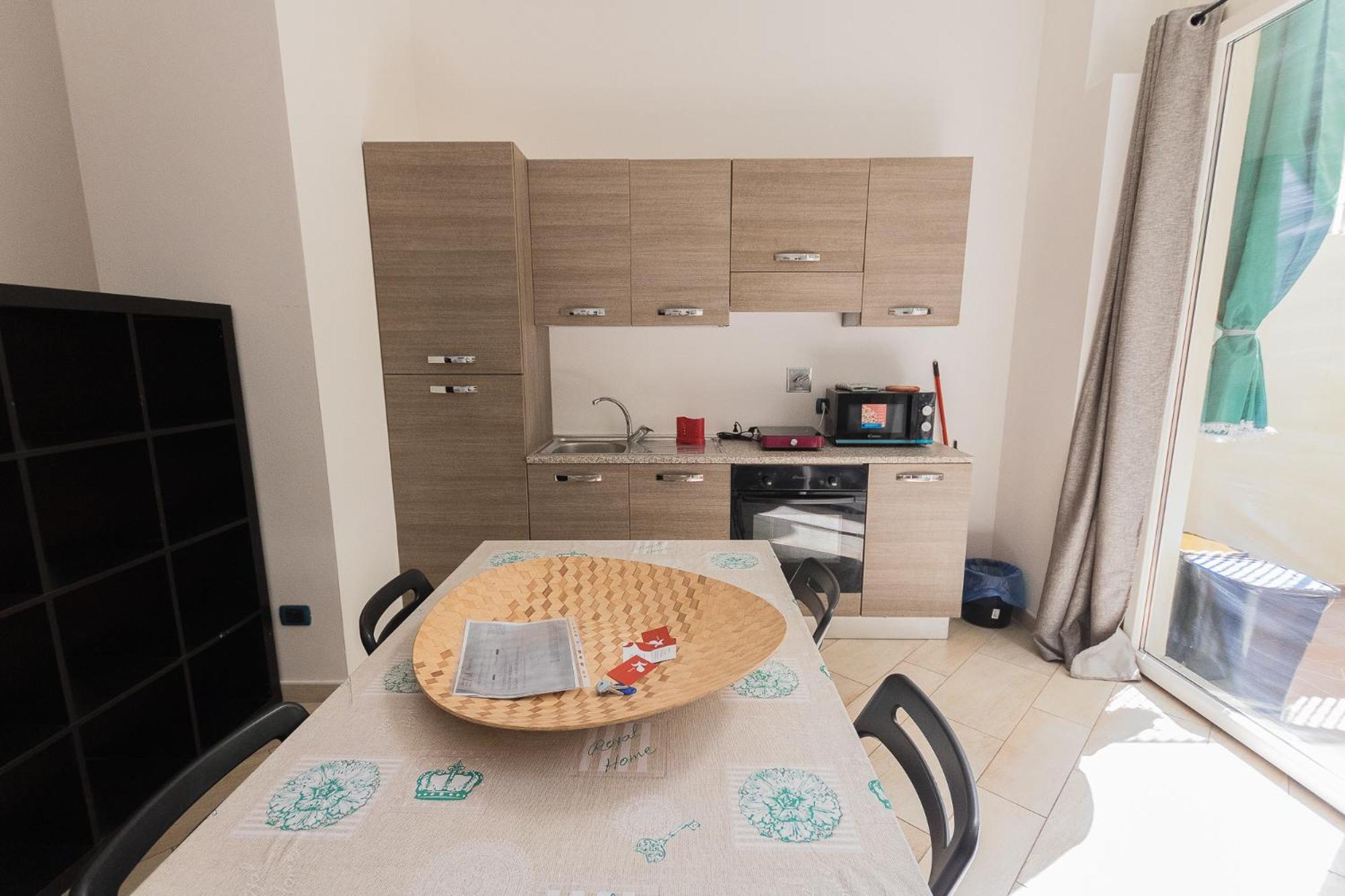 Amalia Apartment Via La Farina