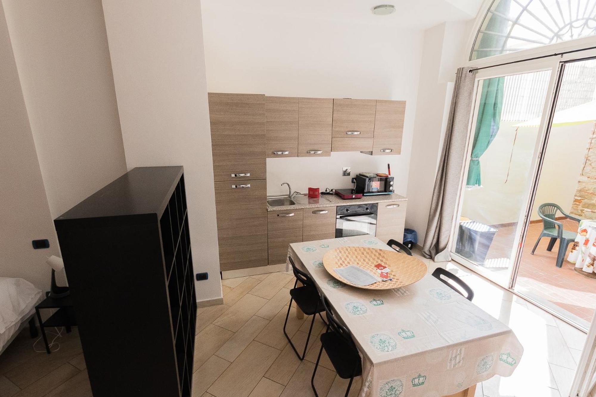 Amalia Apartment Via La Farina