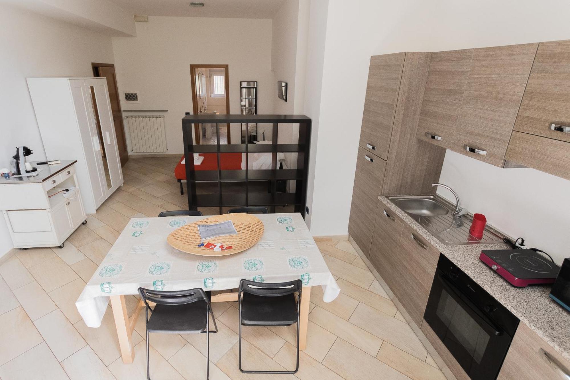 Amalia Apartment Via La Farina