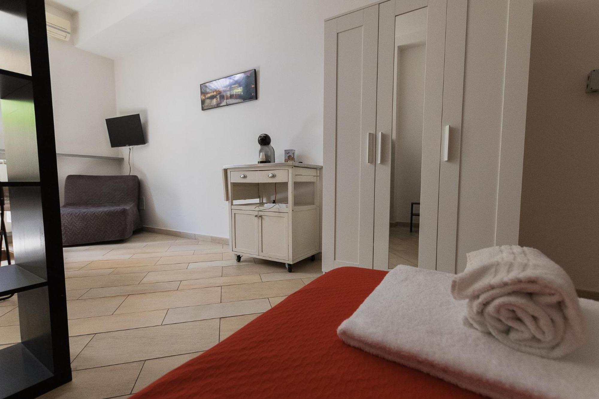 Amalia Apartment Via La Farina