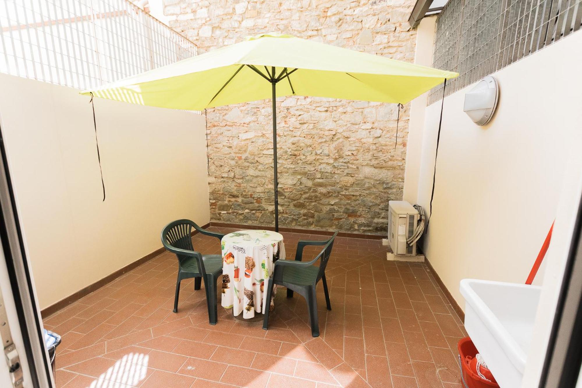 Amalia Apartment Via La Farina