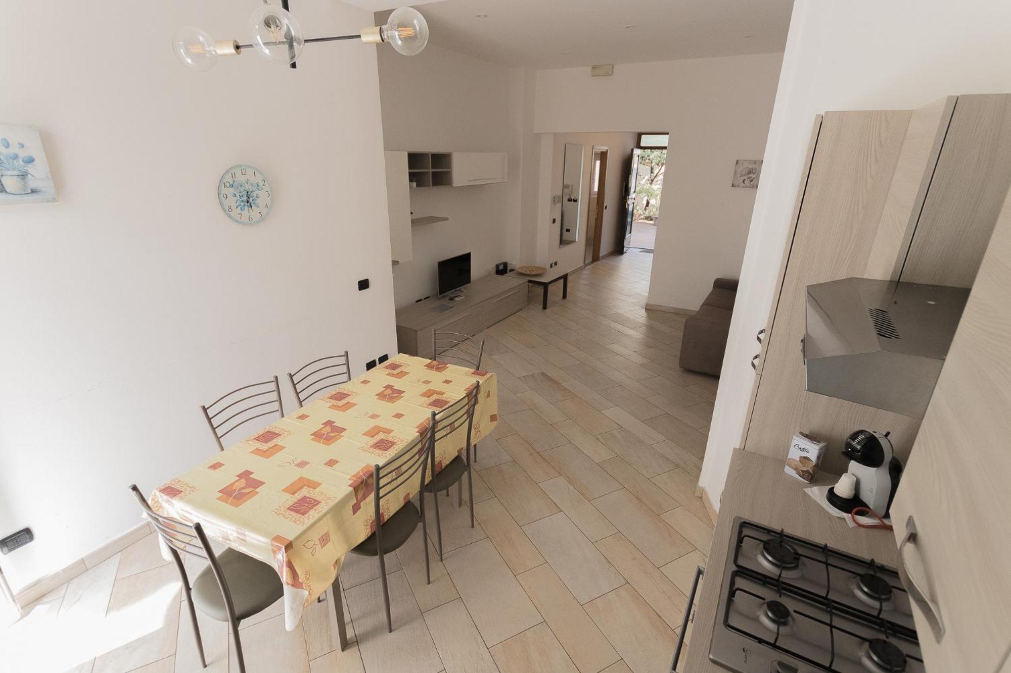 Amalia Apartment Via La Farina